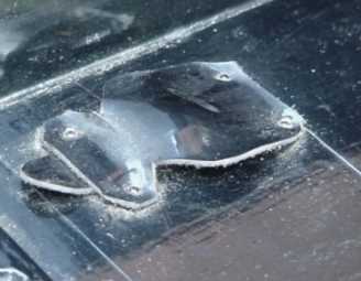 leren afdekkapje gesloten